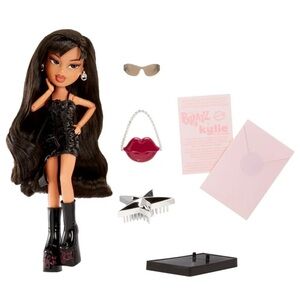 Bratz Doll Accessory Set with Black Dress and Pink Lip Purse